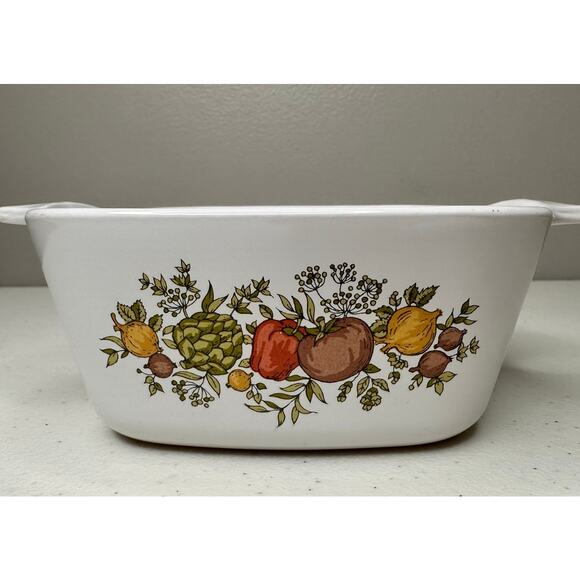 Vintage Corning Ware Casserole Dish P-43-B Petite Spice of Life Dish 2 3/4 C - Picture 1 of 7